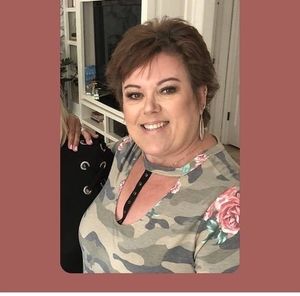 Meet your Posher, Brenda